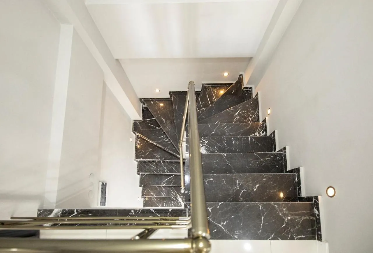 Yarasir Family Suite Didim Homestay