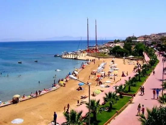 Yarasir Family Suite Didim Homestay